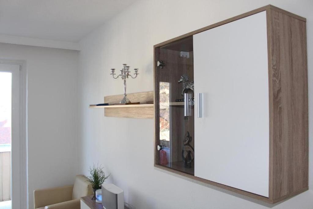 Zum Breyer Bnb City Apartment Baden Exterior photo