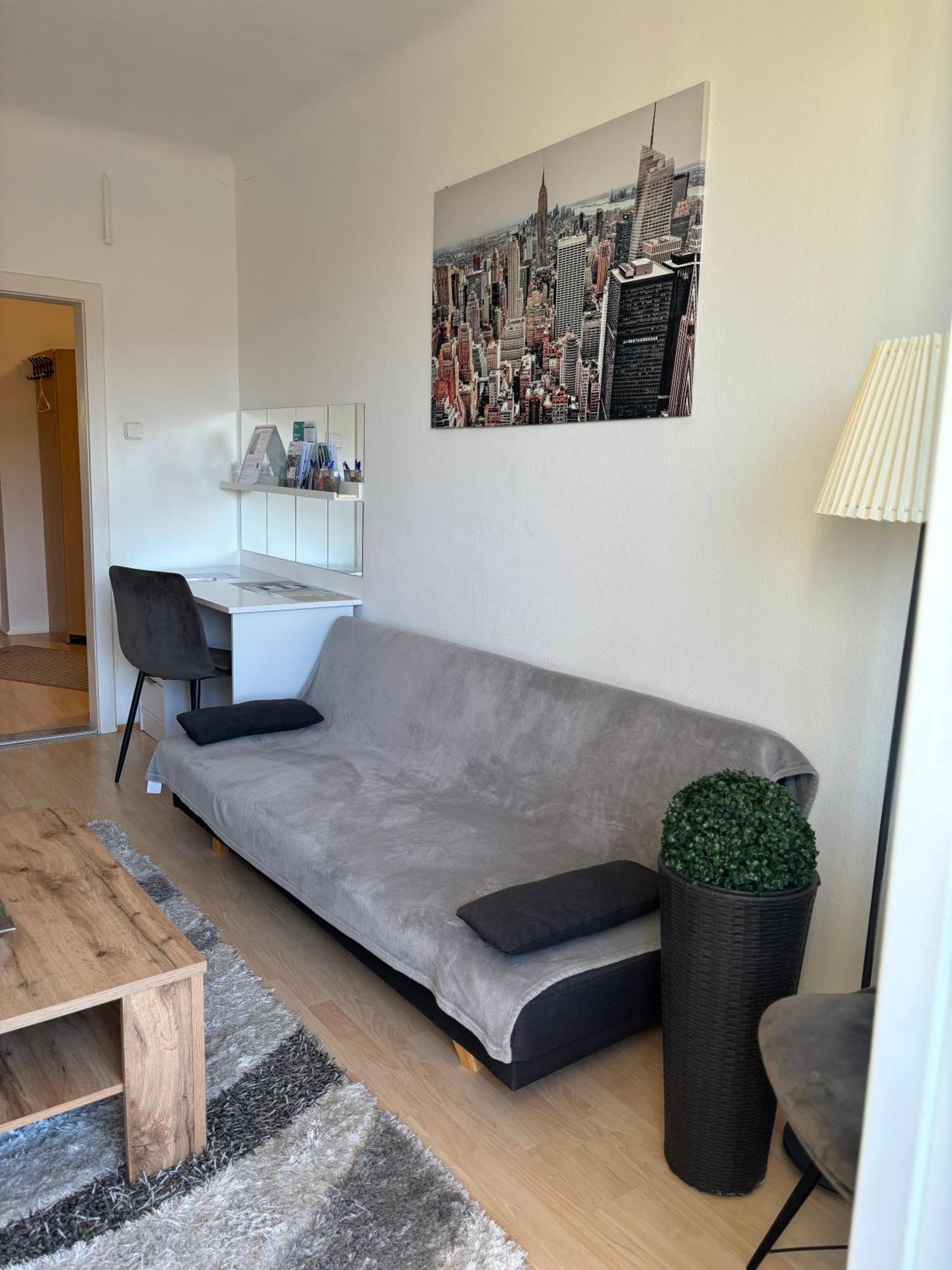 Zum Breyer Bnb City Apartment Baden Exterior photo